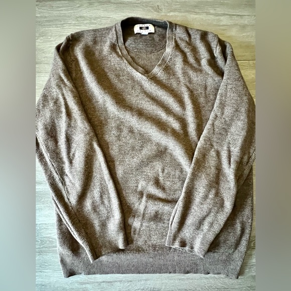 Joseph Abboud Other - Joseph Abboud Brown V Neck Sweater XXL